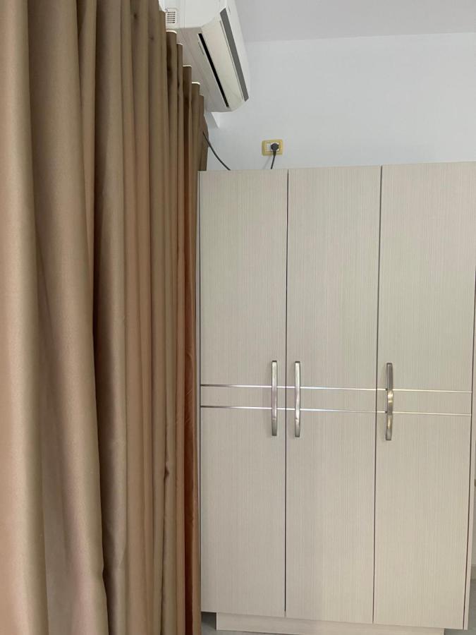 Saranda Inn Rooms & Apartments Kültér fotó
